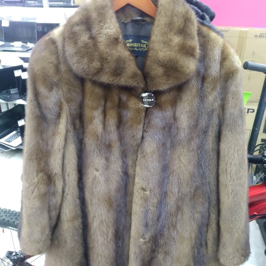 Шуба норковая коричневая