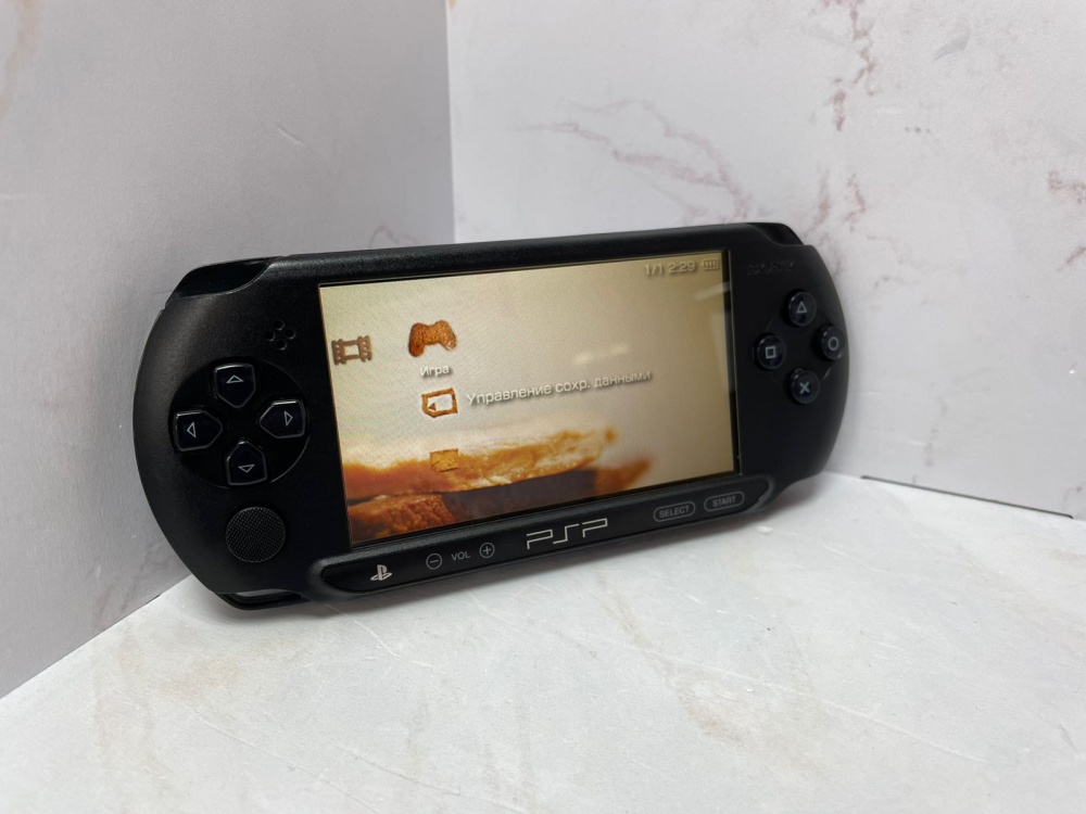 Игровая приставка PSP E1008