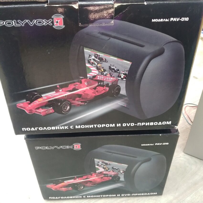 Автопланшет подголовник polyyvox