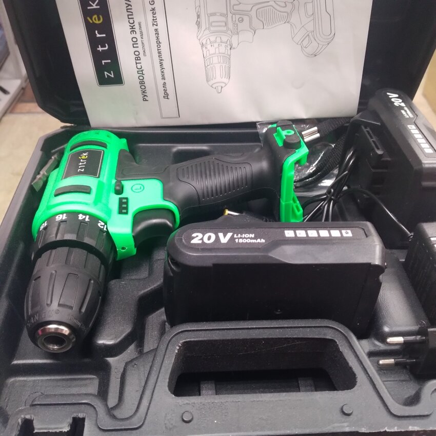 Шуруповерт noname