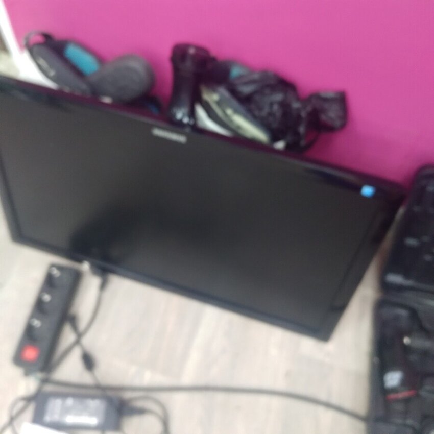 Монитор Samsung 23